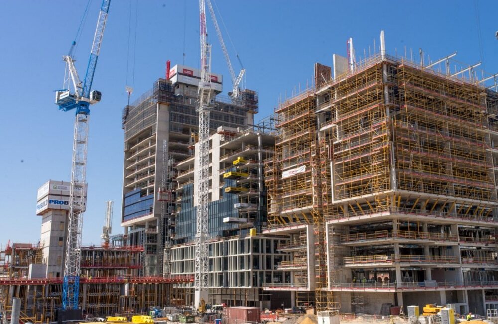 King Square Mid Const 2 }}