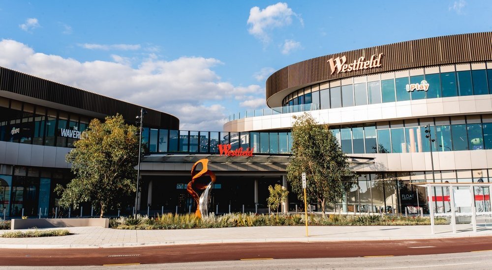 Westfield Carousel Launch 20180546 Copy }}