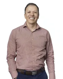 HEADSHOTS 58 800x1200 jpg